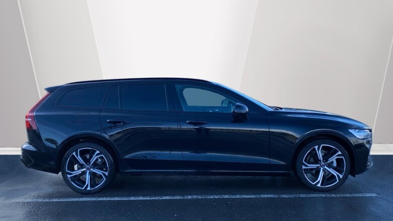 Volvo V60 2.0 B4P Plus Dark 5dr Auto [7 speed] Petrol Estate